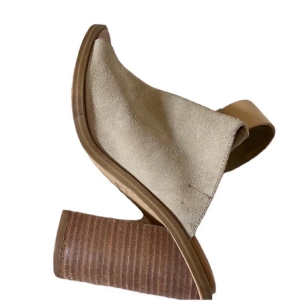 Marc Fisher Vashi Ankle Strap Suede Heeled Bootie 8